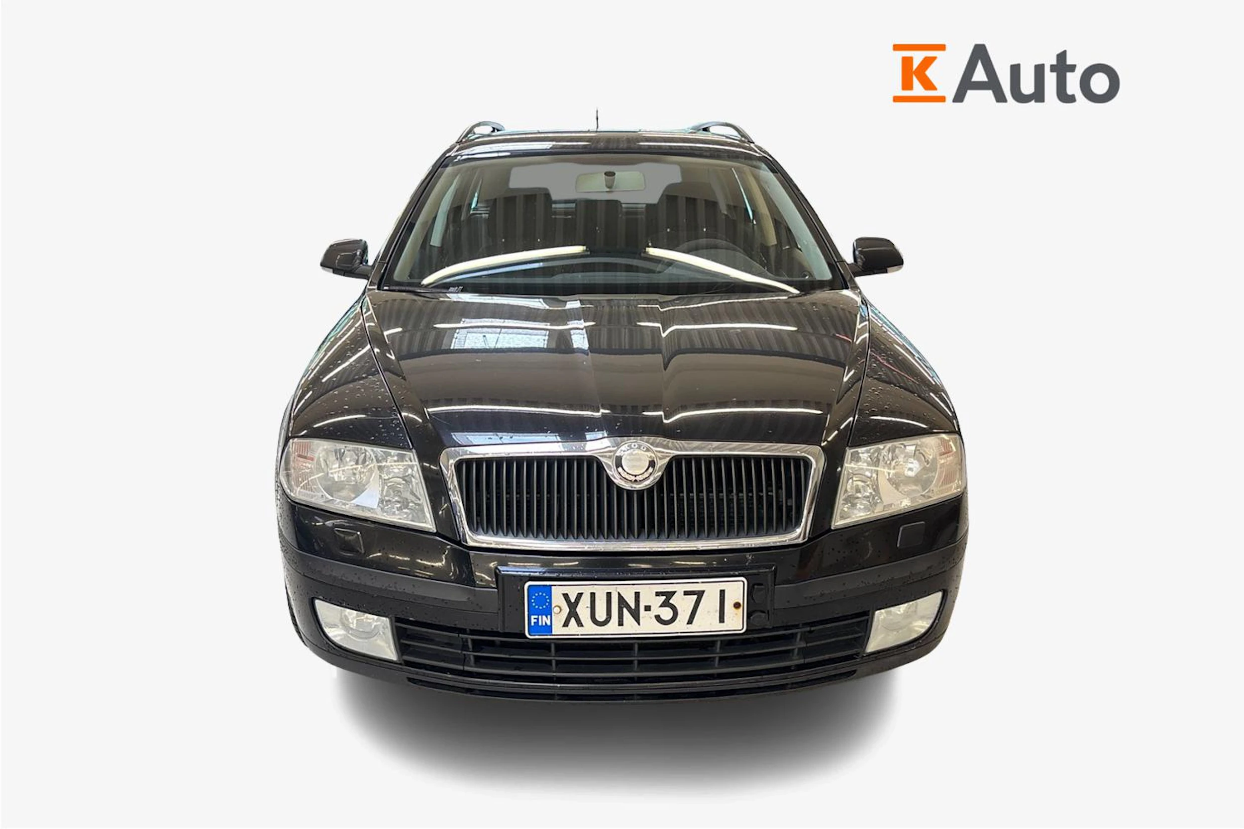 Musta Skoda OCTAVIA 2009 kuva 4.