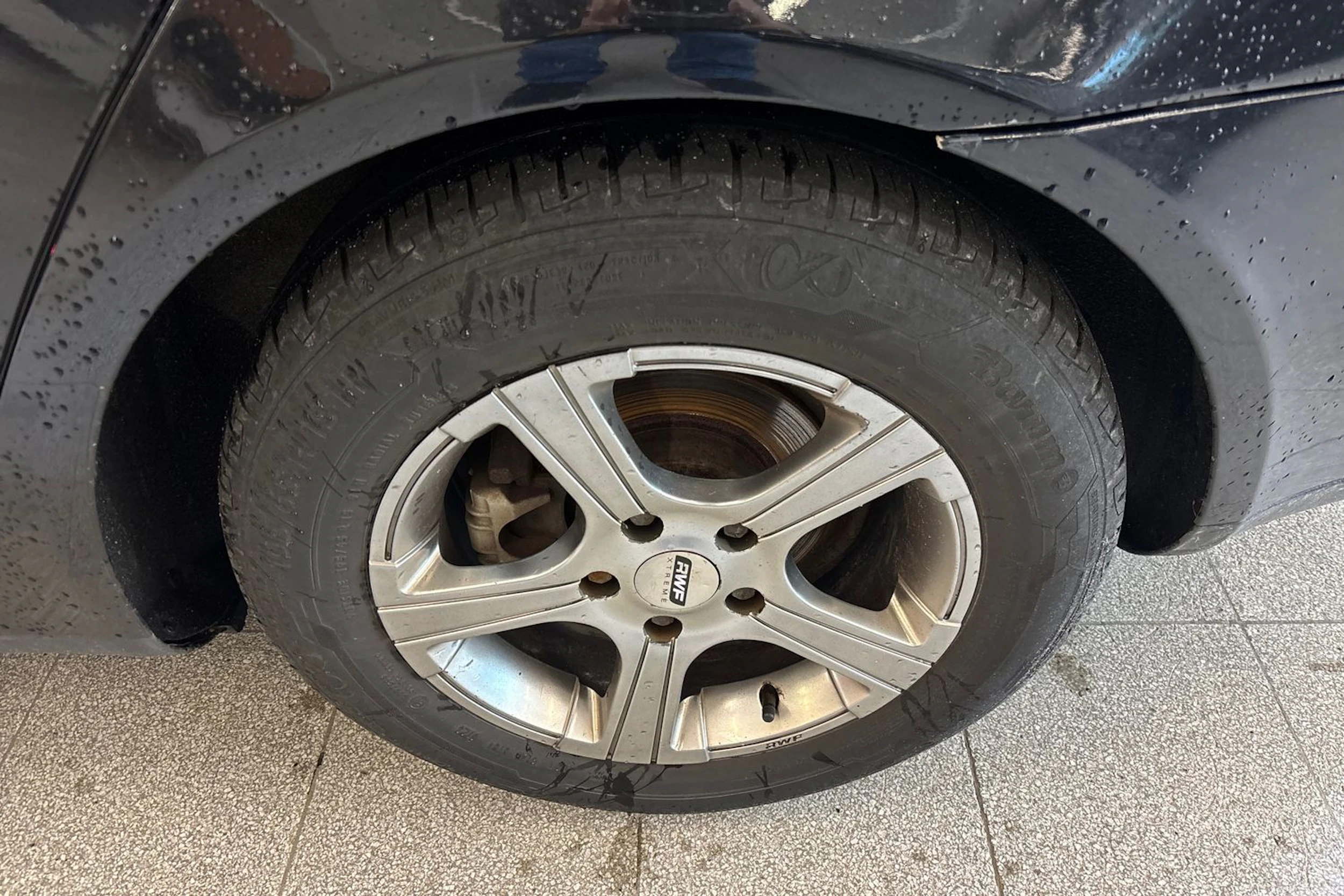 Musta Skoda OCTAVIA 2009 kuva 10.