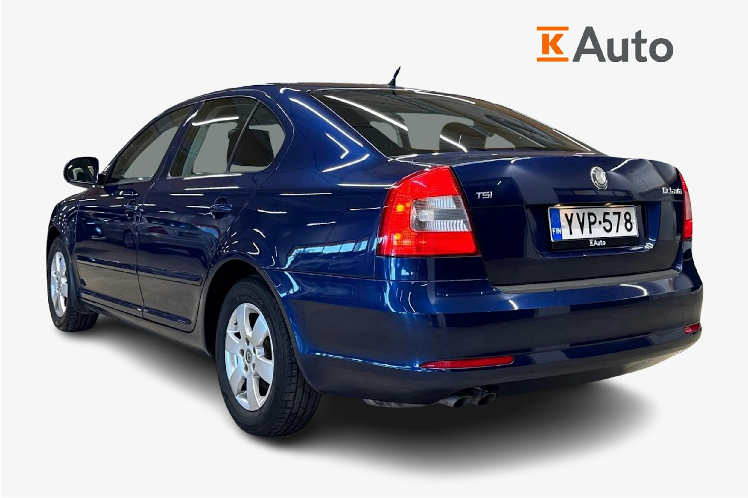 sininen Skoda Octavia 2010 kuva 2.