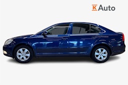 sininen Skoda Octavia 2010 kuva 6.