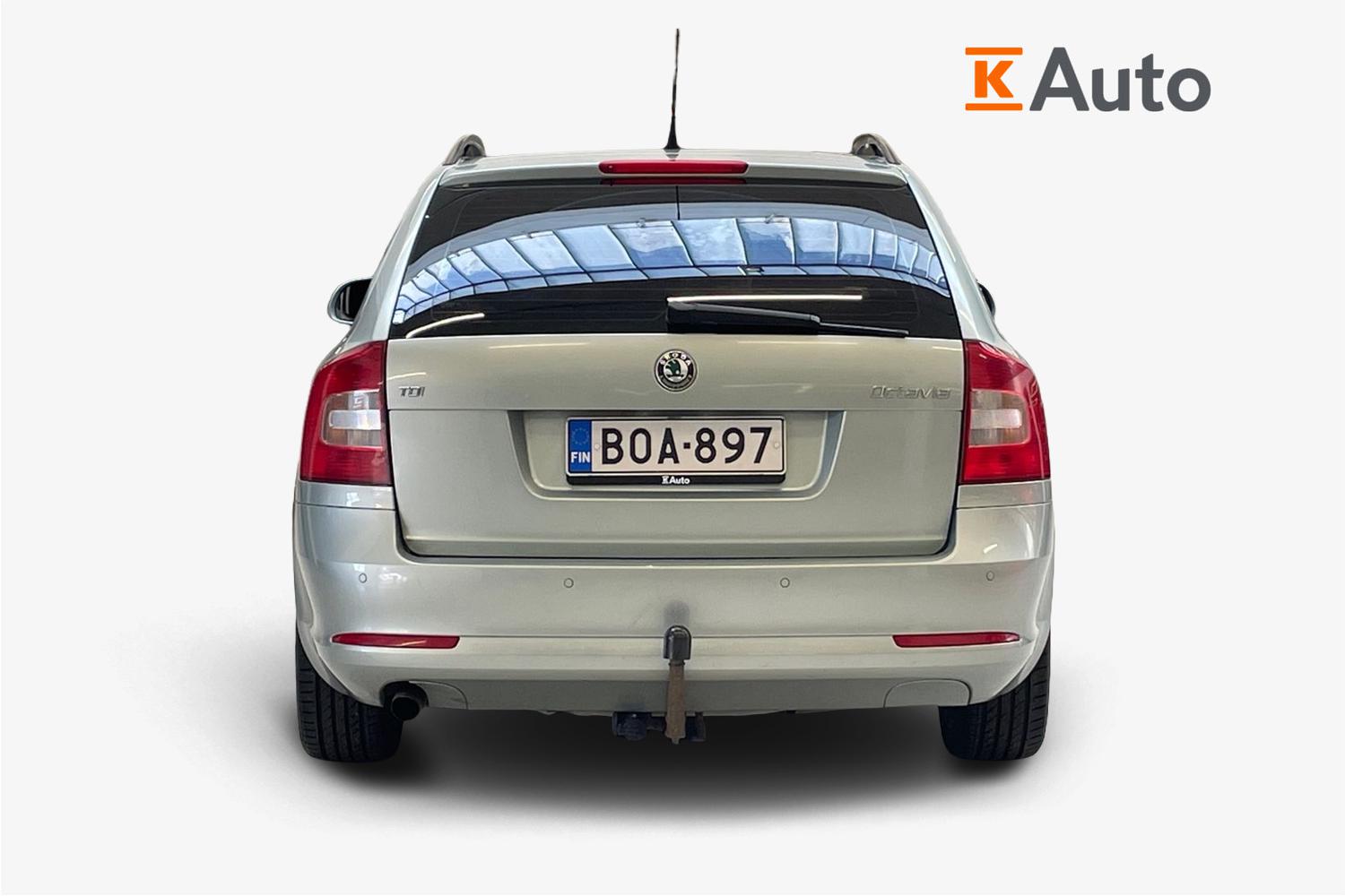 Skoda Octavia 2010, kuva 3/20