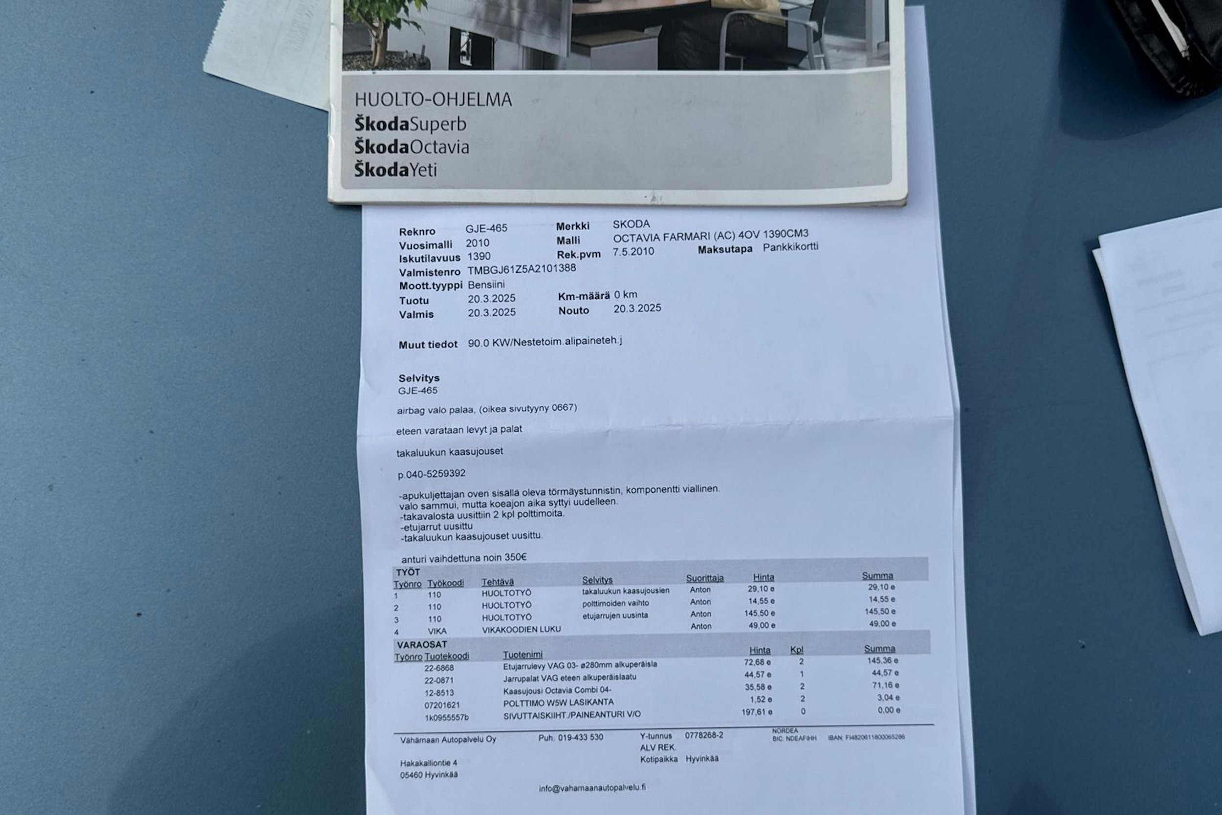 Harmaa Skoda OCTAVIA 2010 kuva 44.