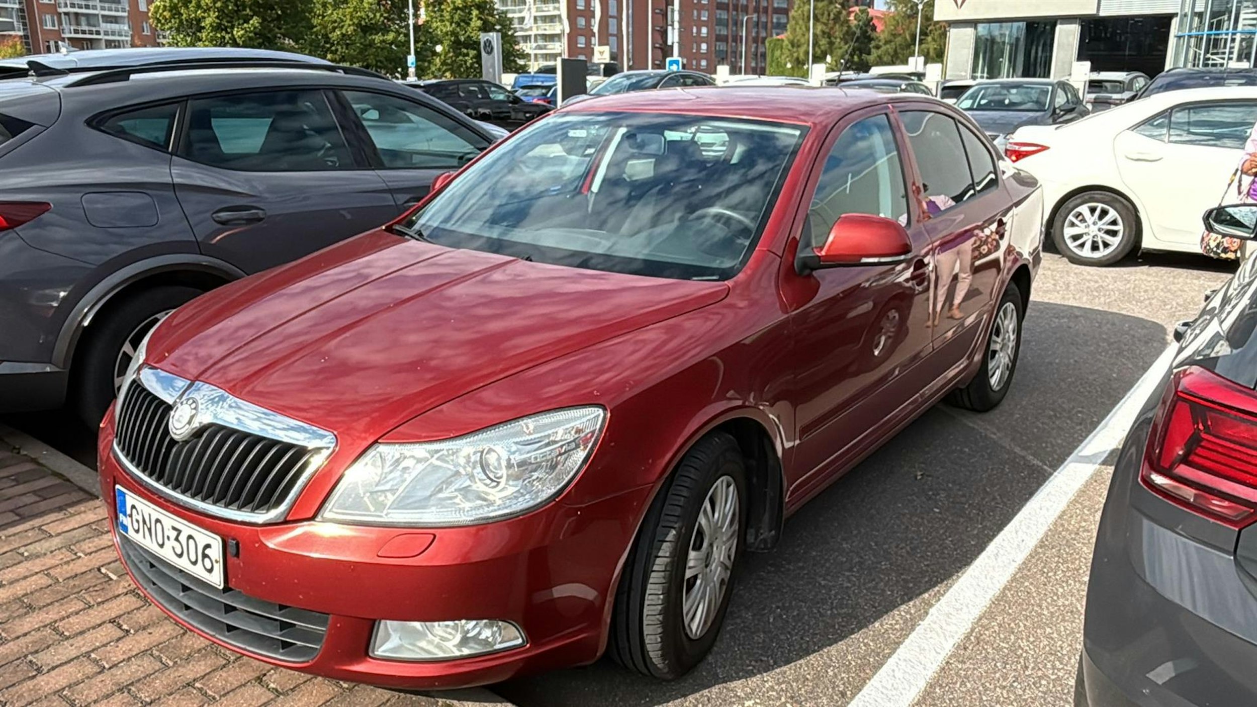 punainen Skoda Octavia 2010 kuva 1.