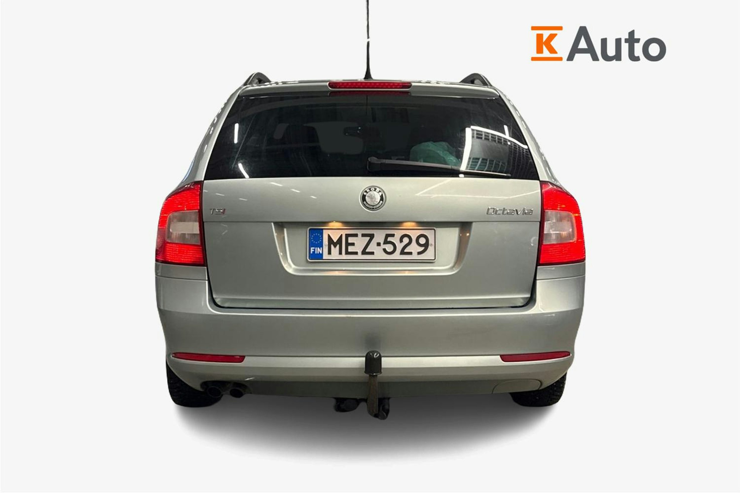 vihreä Skoda Octavia 2010 kuva 3.
