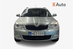 vihreä Skoda Octavia 2010 kuva 4.