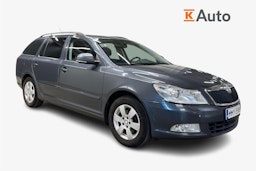 harmaa Skoda Octavia 2010 kuva 1.