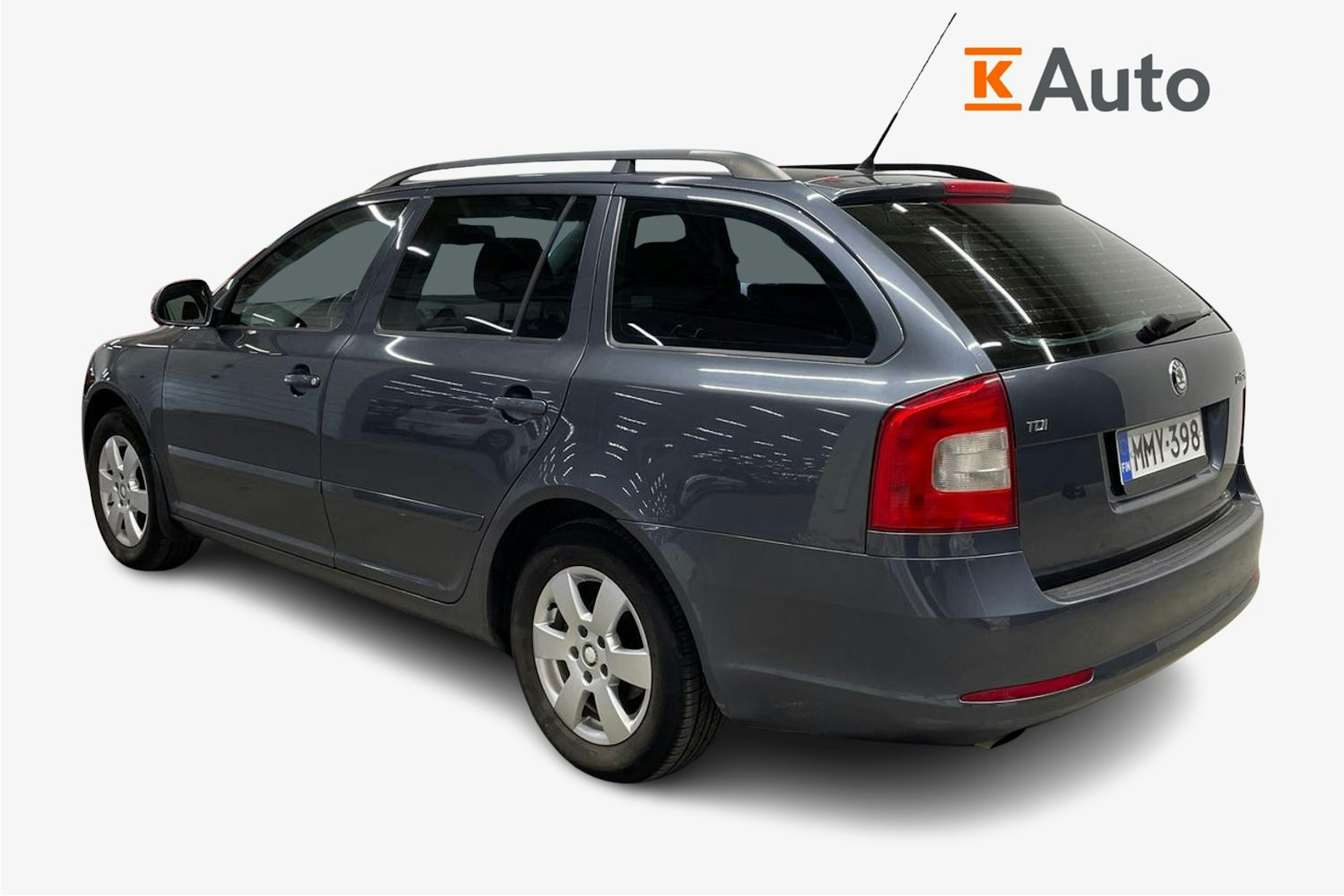 harmaa Skoda Octavia 2010 kuva 2.