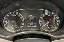 harmaa Skoda Octavia 2010 kuva 15.