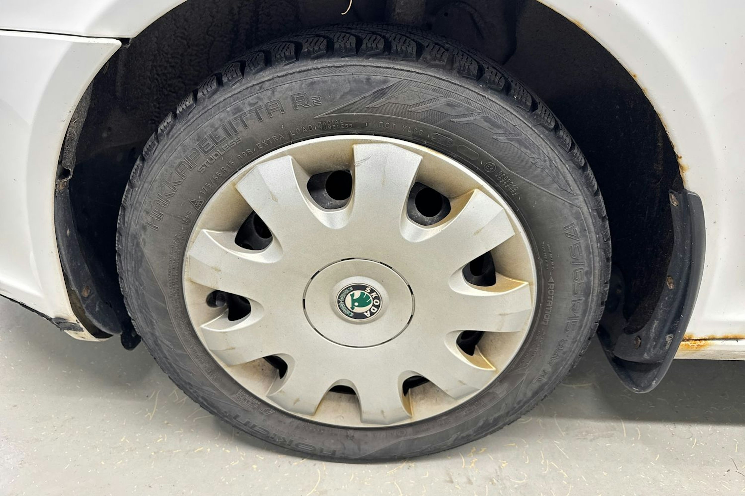 valkoinen Skoda Octavia 2010 kuva 10.