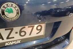 sininen Skoda Octavia 2010 kuva 11.