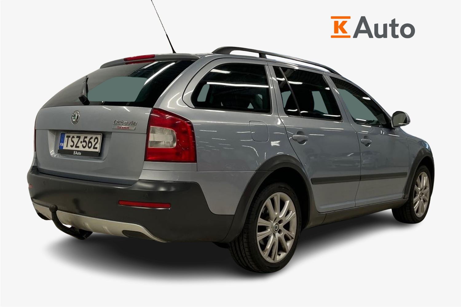 Skoda Octavia Combi 1,8 TSI 4X4 Scout 2010, kuva 2/22
