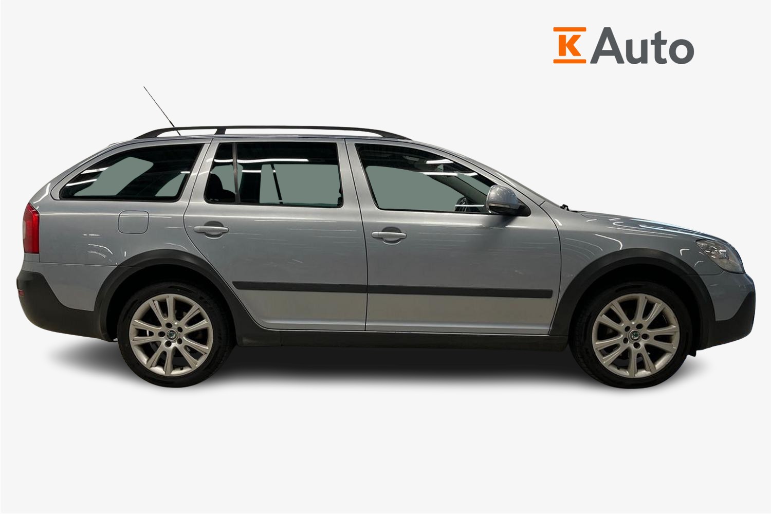 Skoda Octavia Combi 1,8 TSI 4X4 Scout 2010, kuva 5/22