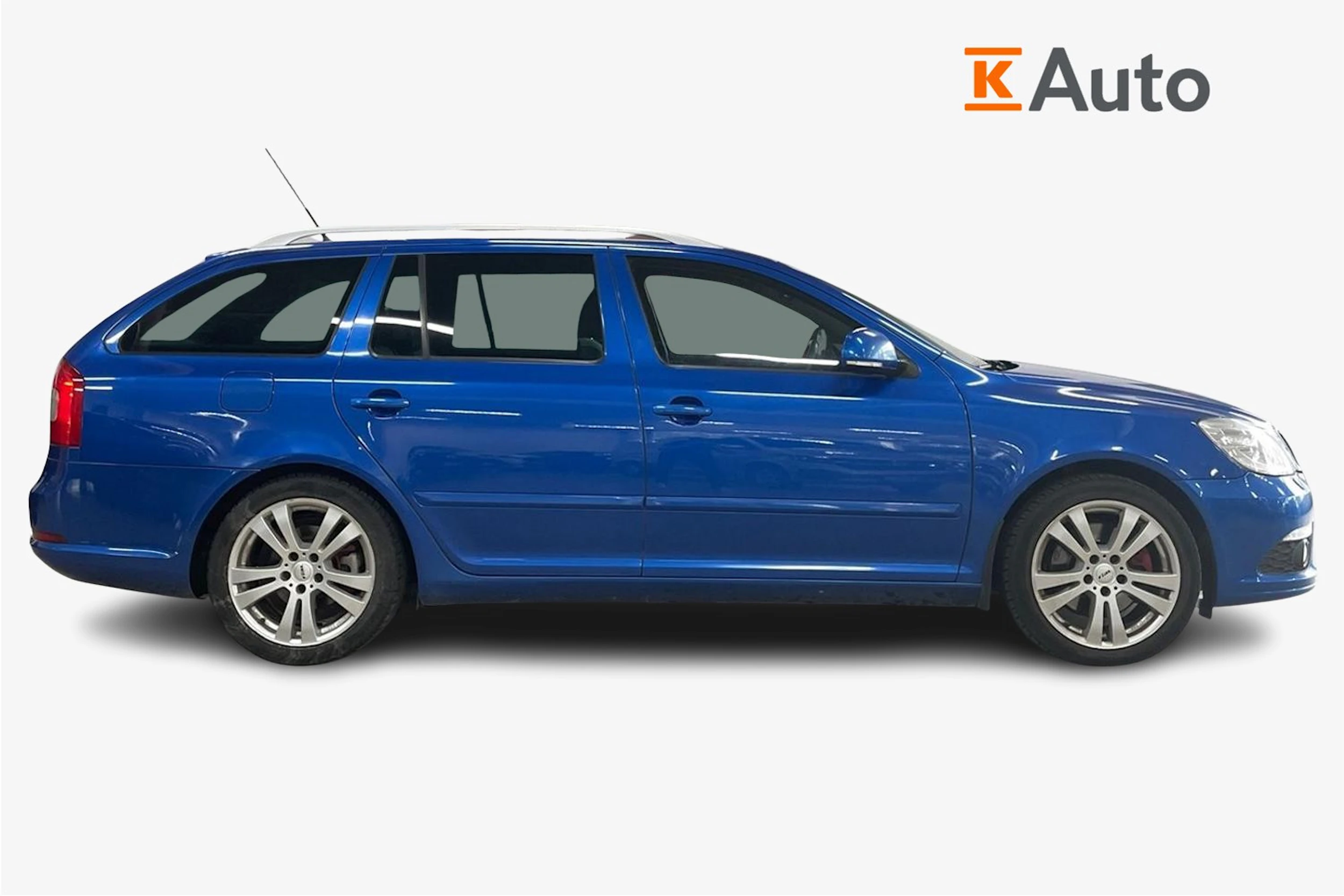 Sininen Skoda OCTAVIA 2010 kuva 5.