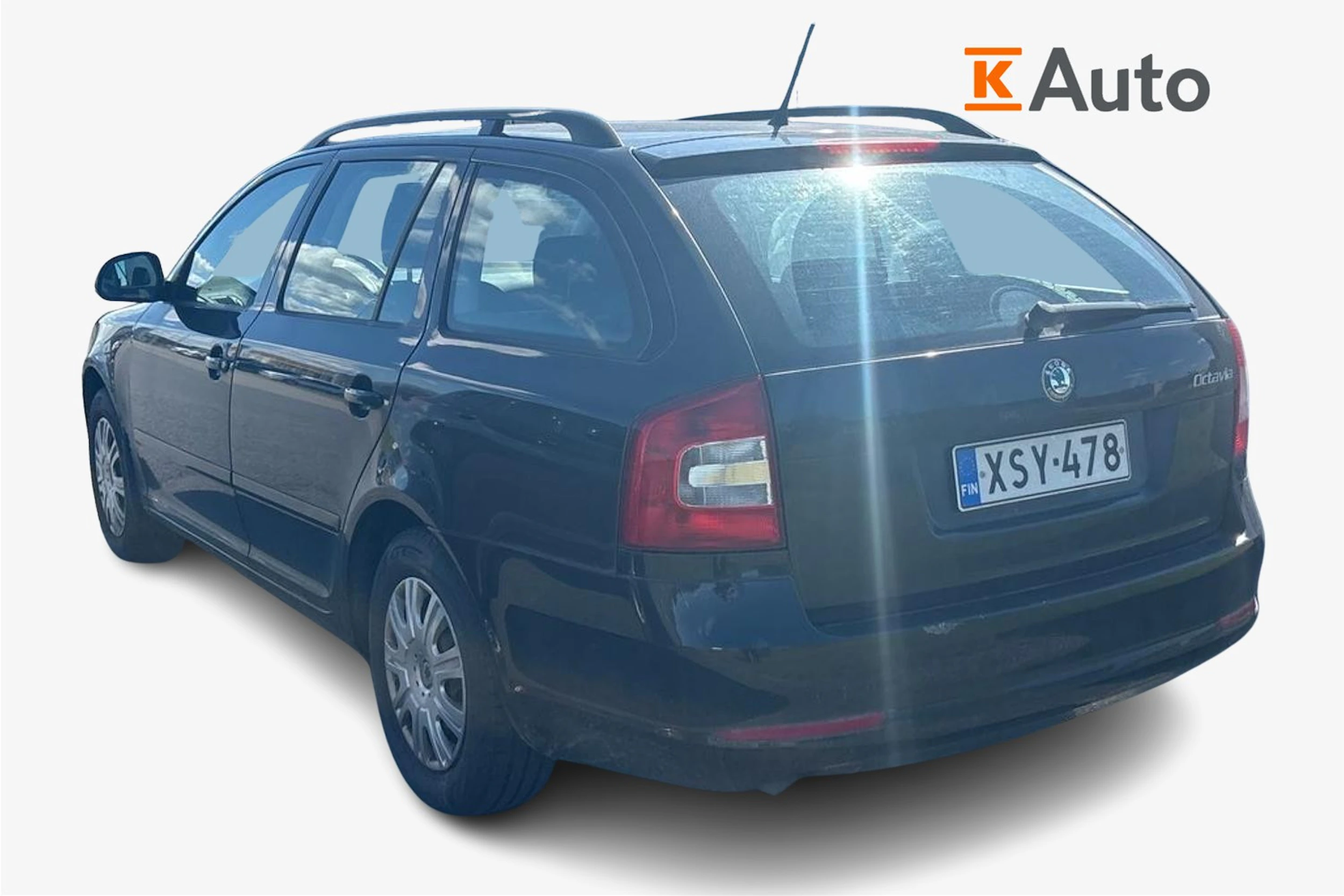 Musta Skoda OCTAVIA 2010 kuva 2.