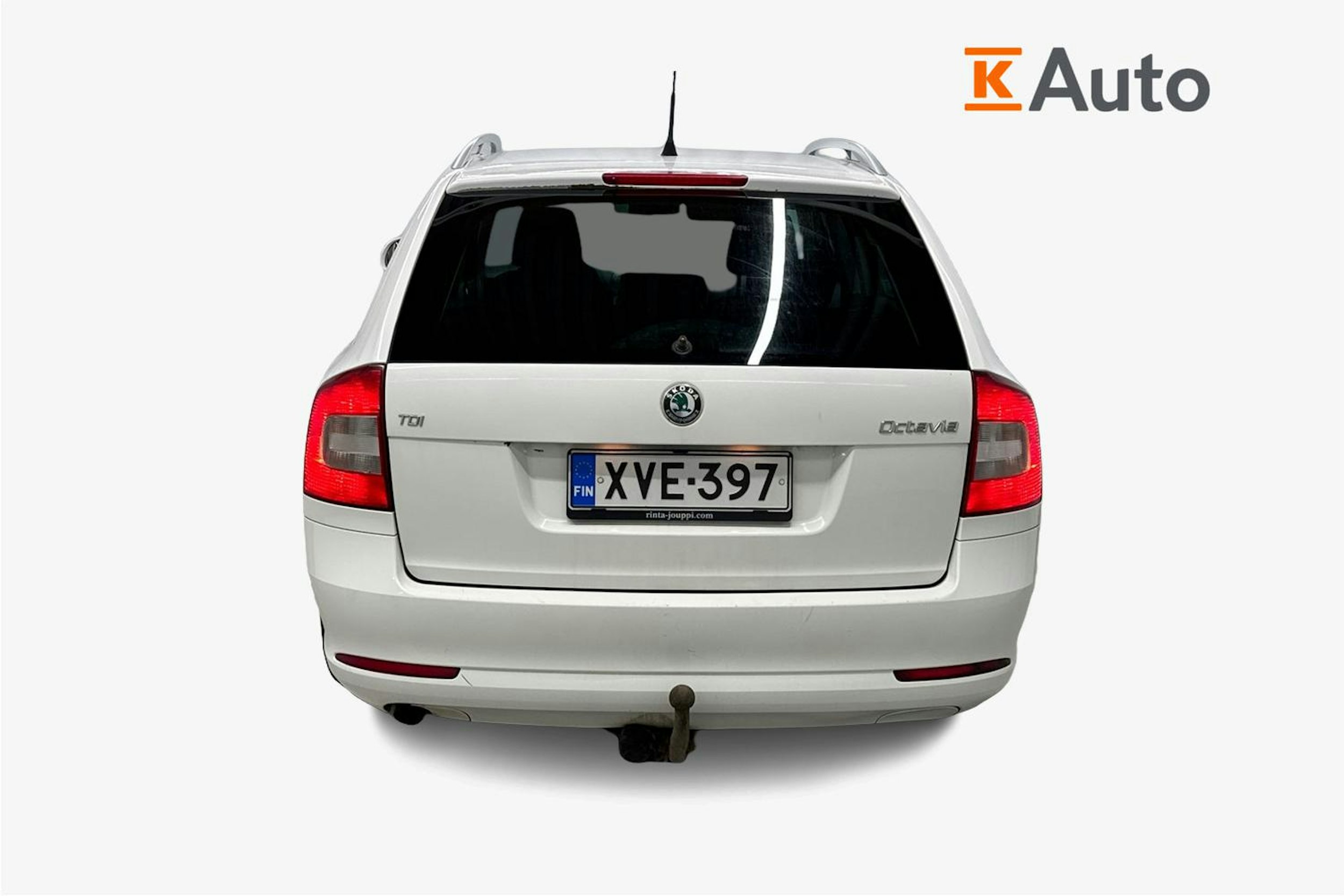 valkoinen Skoda Octavia 2010 kuva 3.