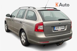 ruskea (beige) Skoda Octavia 2010 kuva 2.