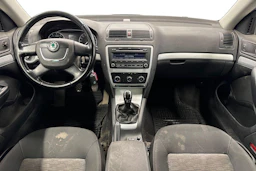 hopea Skoda Octavia 2011 kuva 7.