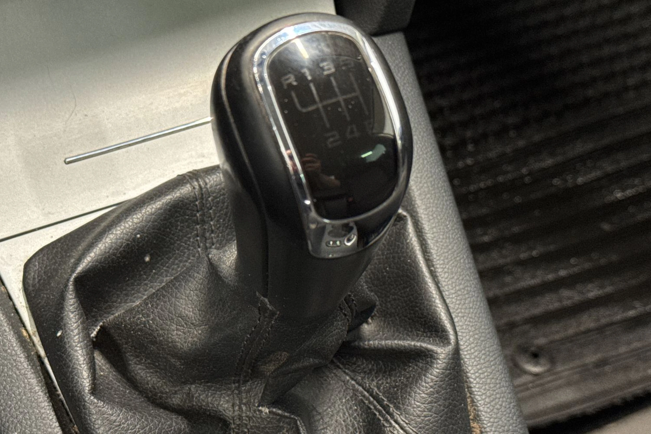 hopea Skoda Octavia 2011 kuva 13.