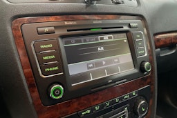 Hopea Skoda OCTAVIA 2011 kuva 13.