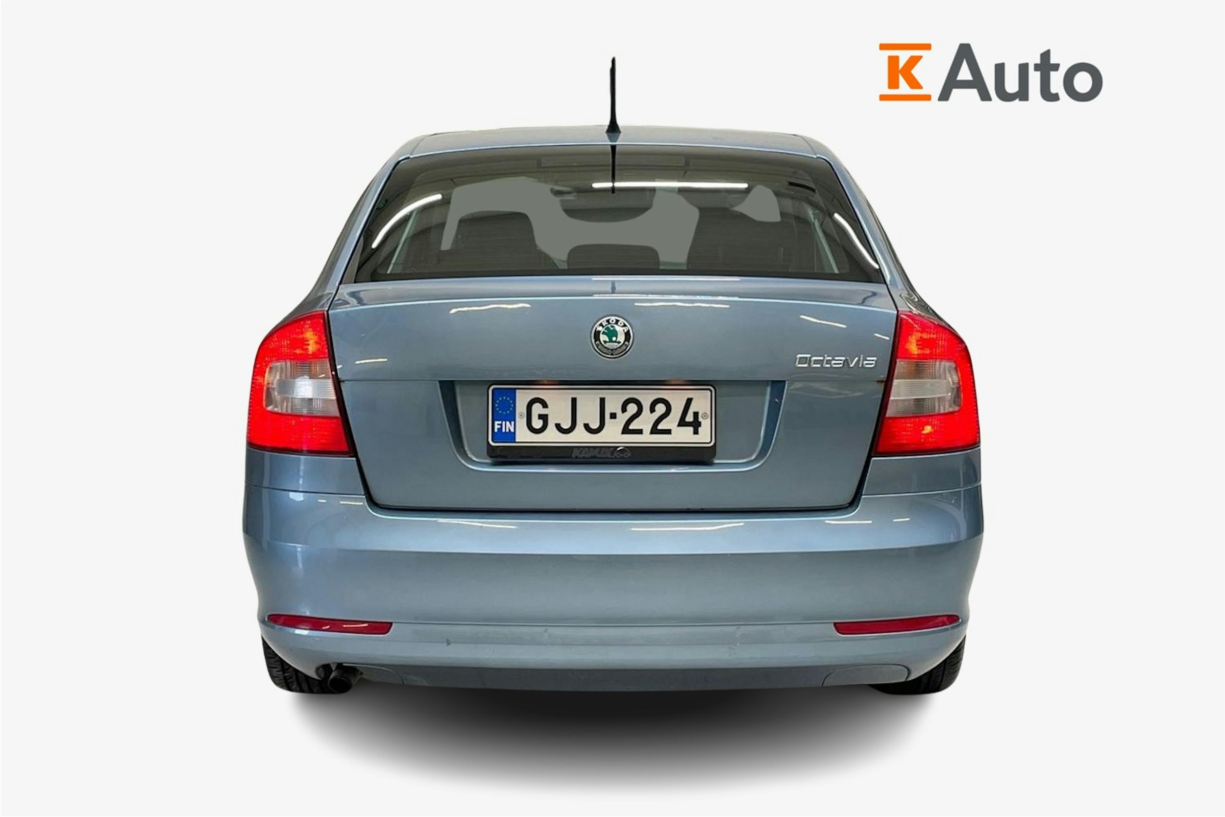 harmaa Skoda Octavia 2011 kuva 3.