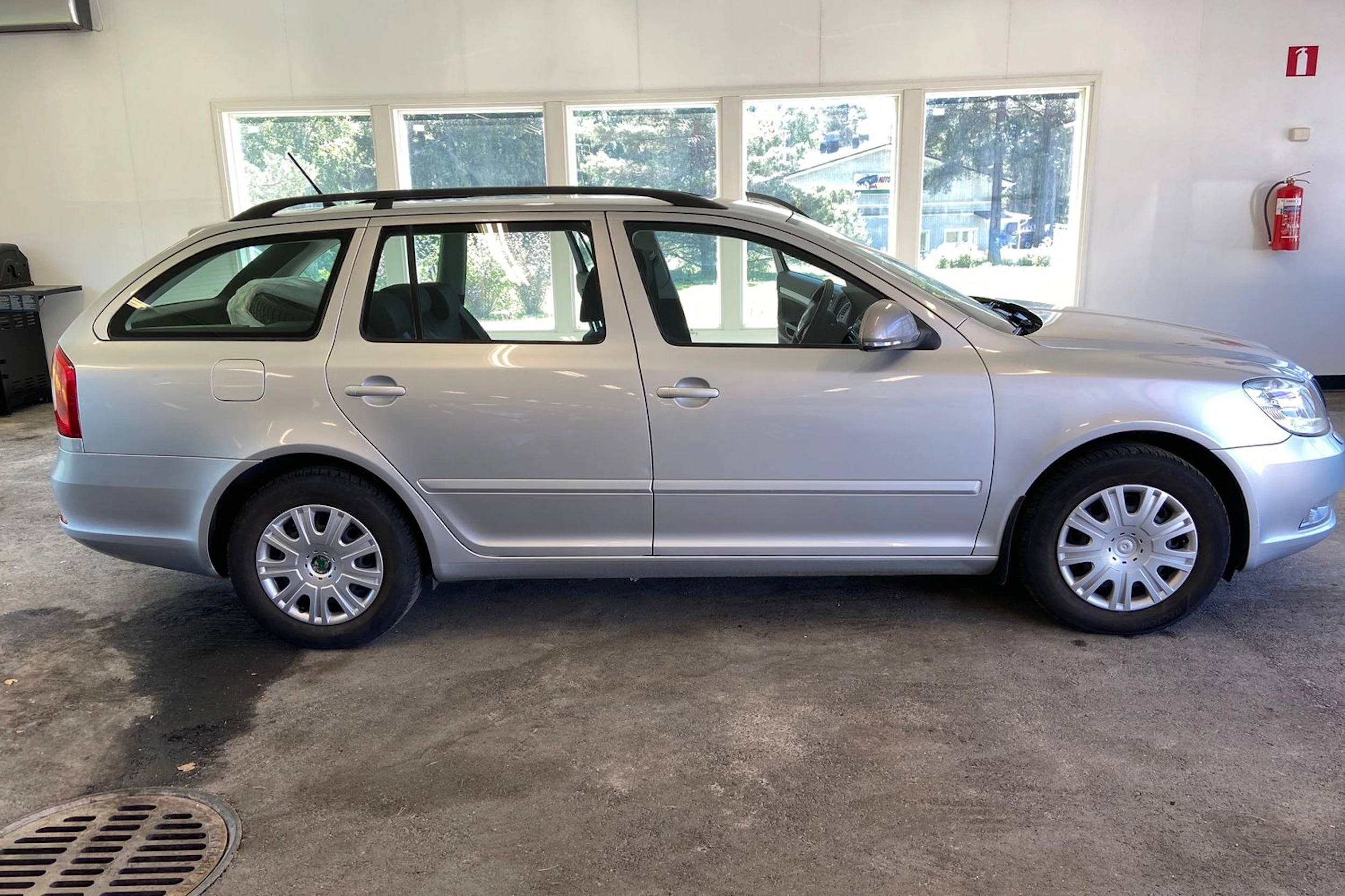 hopea Skoda Octavia 2011 kuva 12.