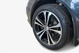 musta Skoda Octavia 2012 kuva 12.