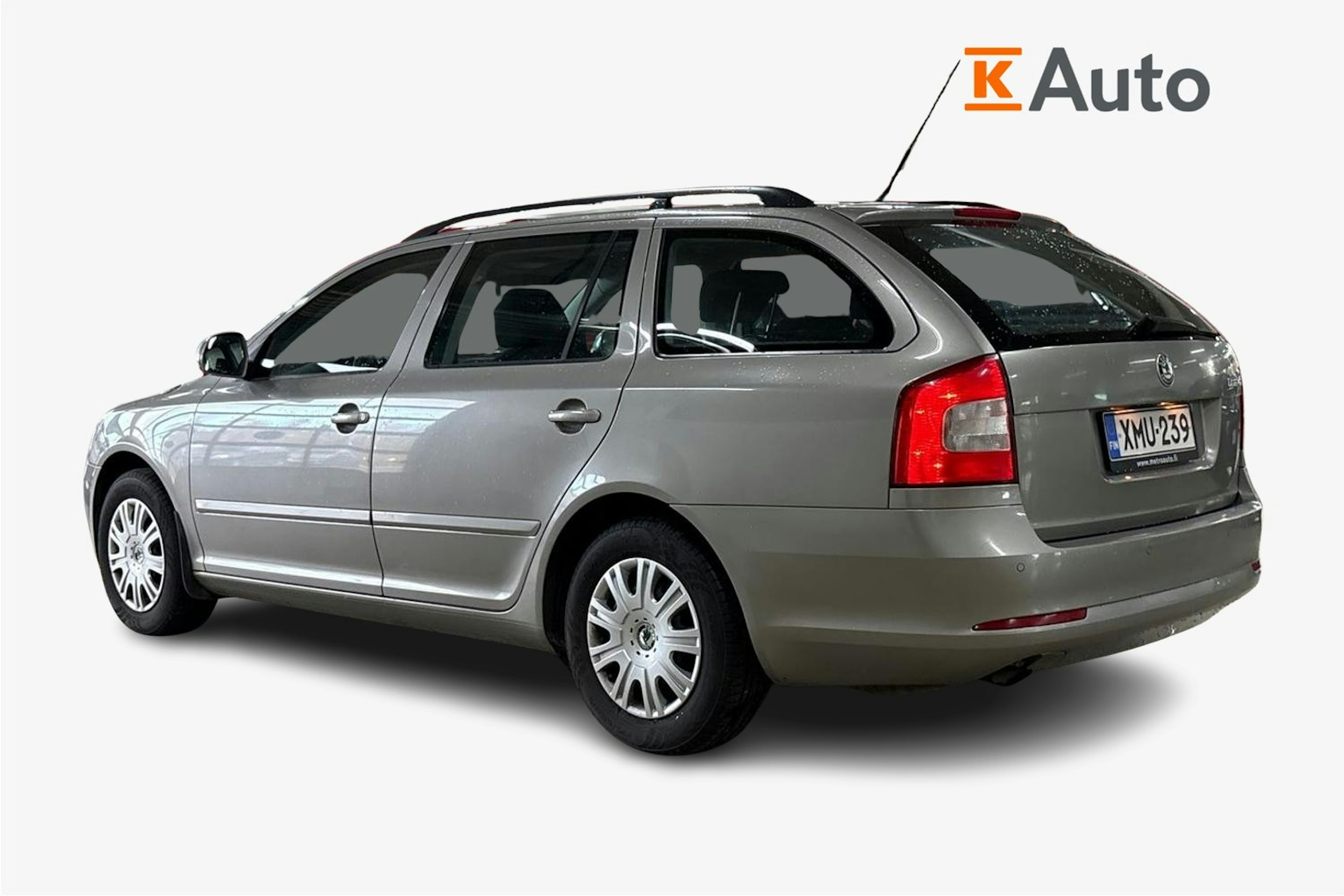 Ruskea (beige) Skoda OCTAVIA 2011 kuva 2.