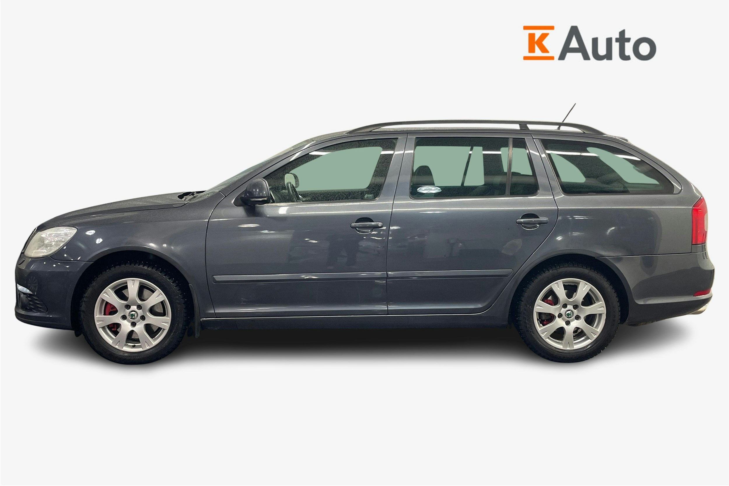 harmaa Skoda Octavia 2011 kuva 5.