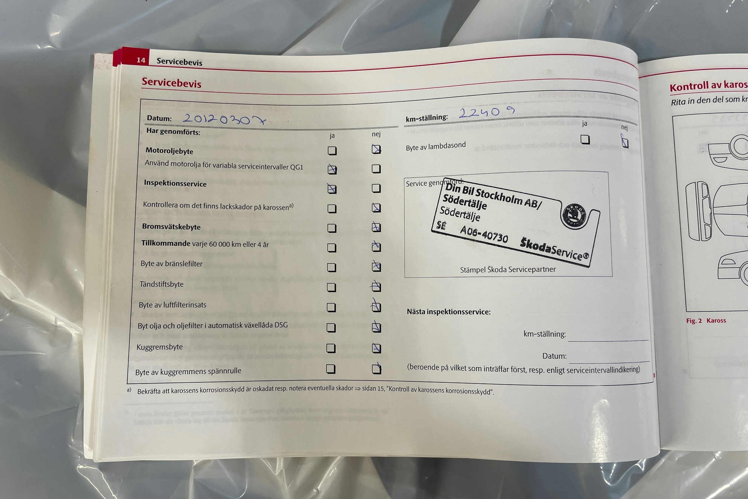 harmaa Skoda Octavia 2011 kuva 22.