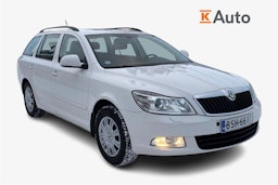 valkoinen Skoda Octavia 2012 kuva 1.