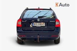 Sininen Skoda OCTAVIA 2012 kuva 3.