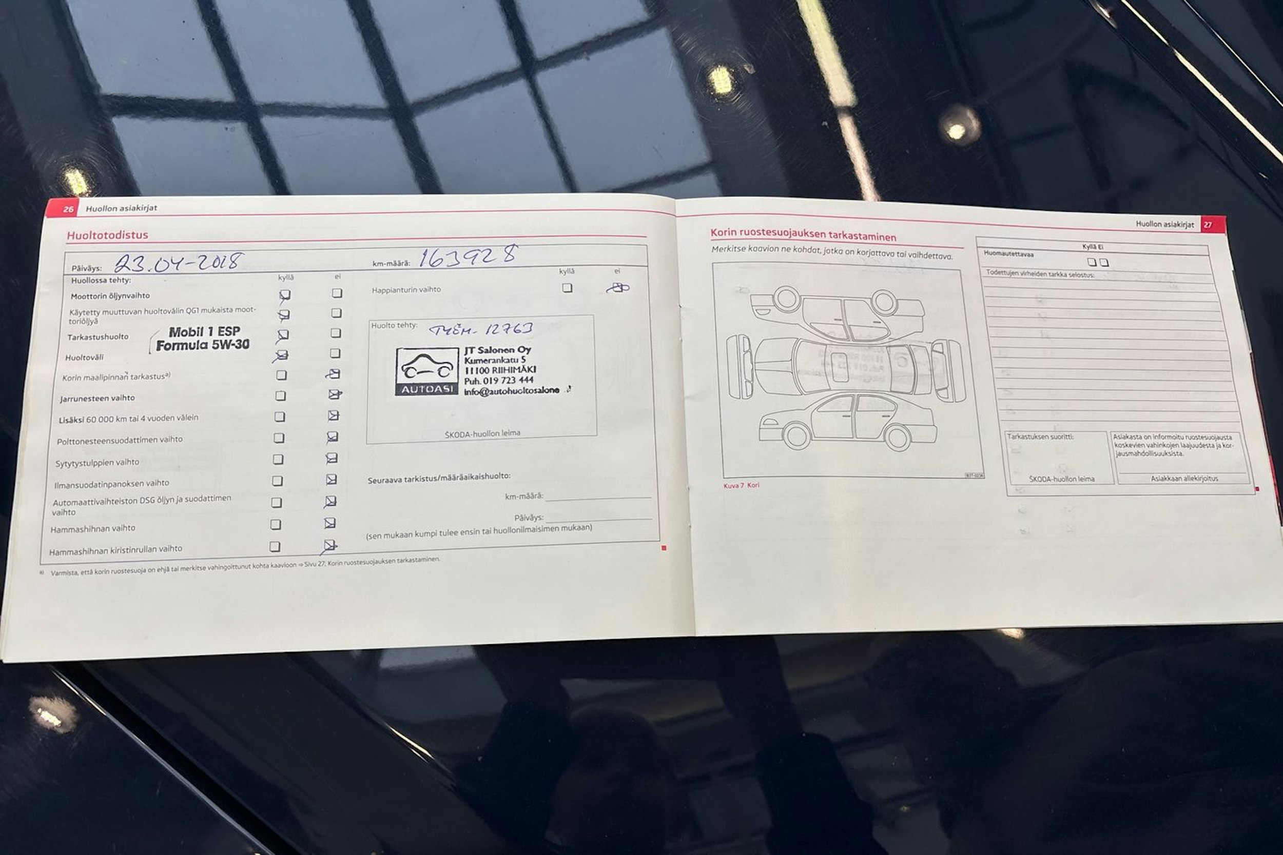 Sininen Skoda OCTAVIA 2012 kuva 38.