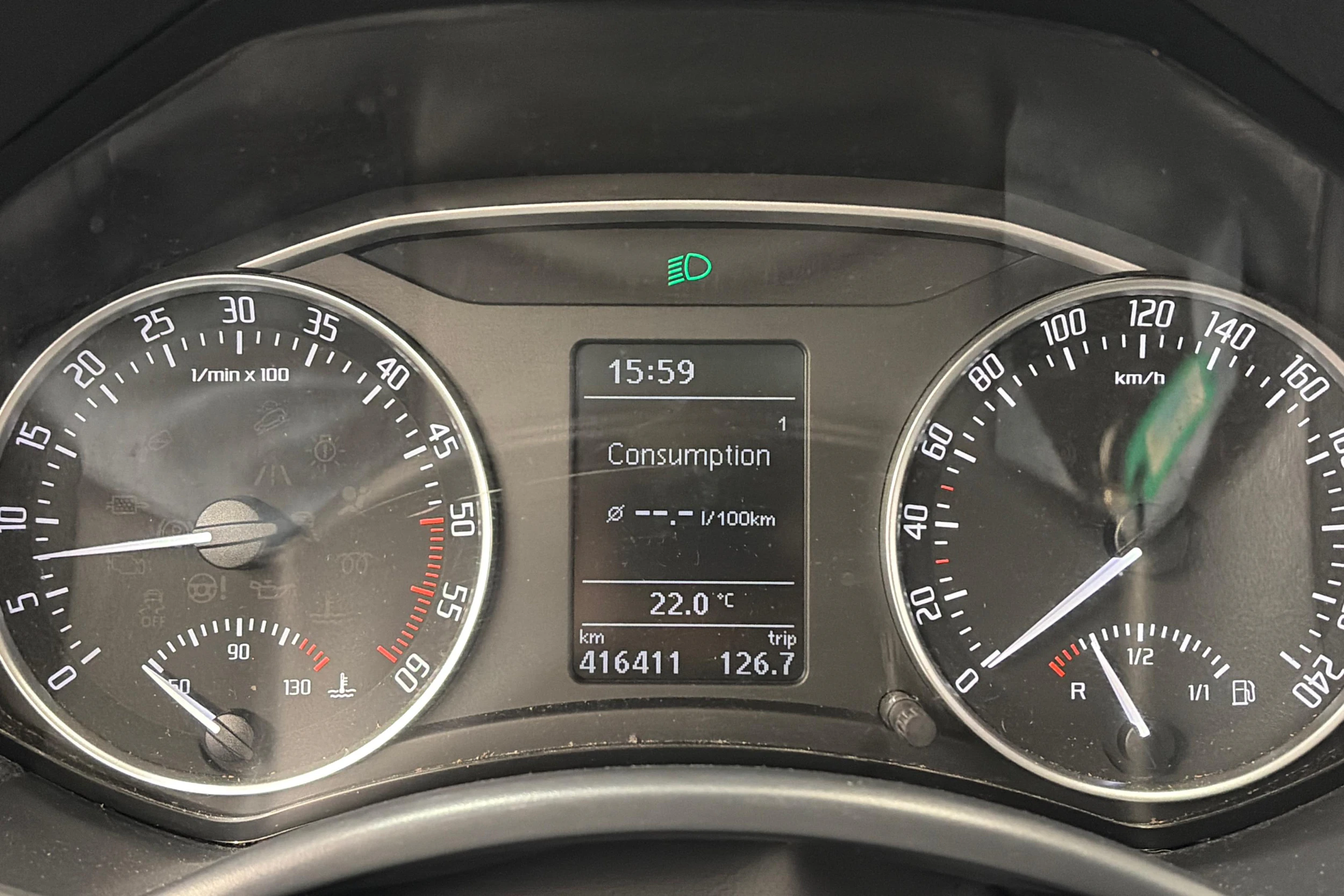 harmaa Skoda Octavia 2012 kuva 8.