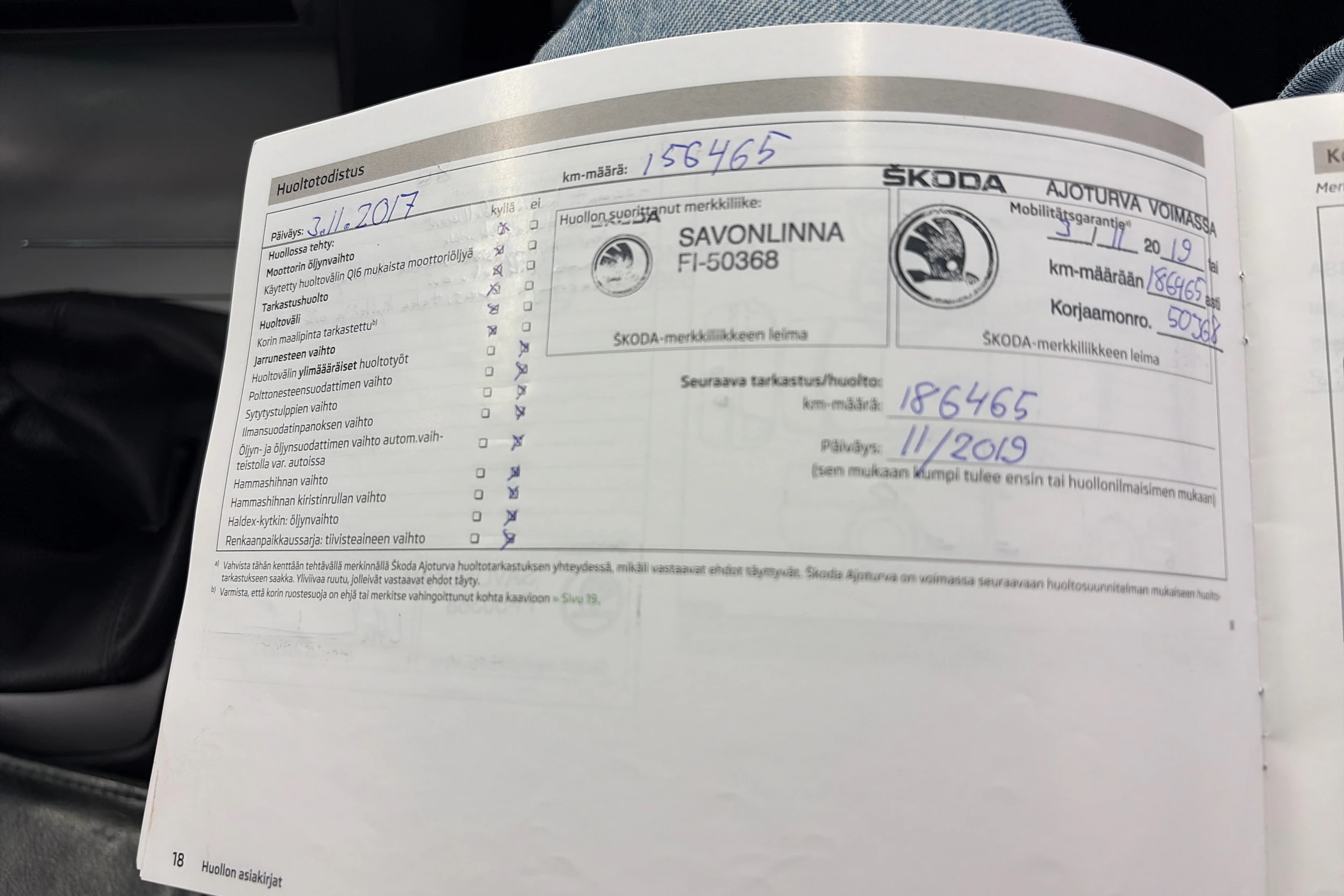harmaa Skoda Octavia 2012 kuva 29.