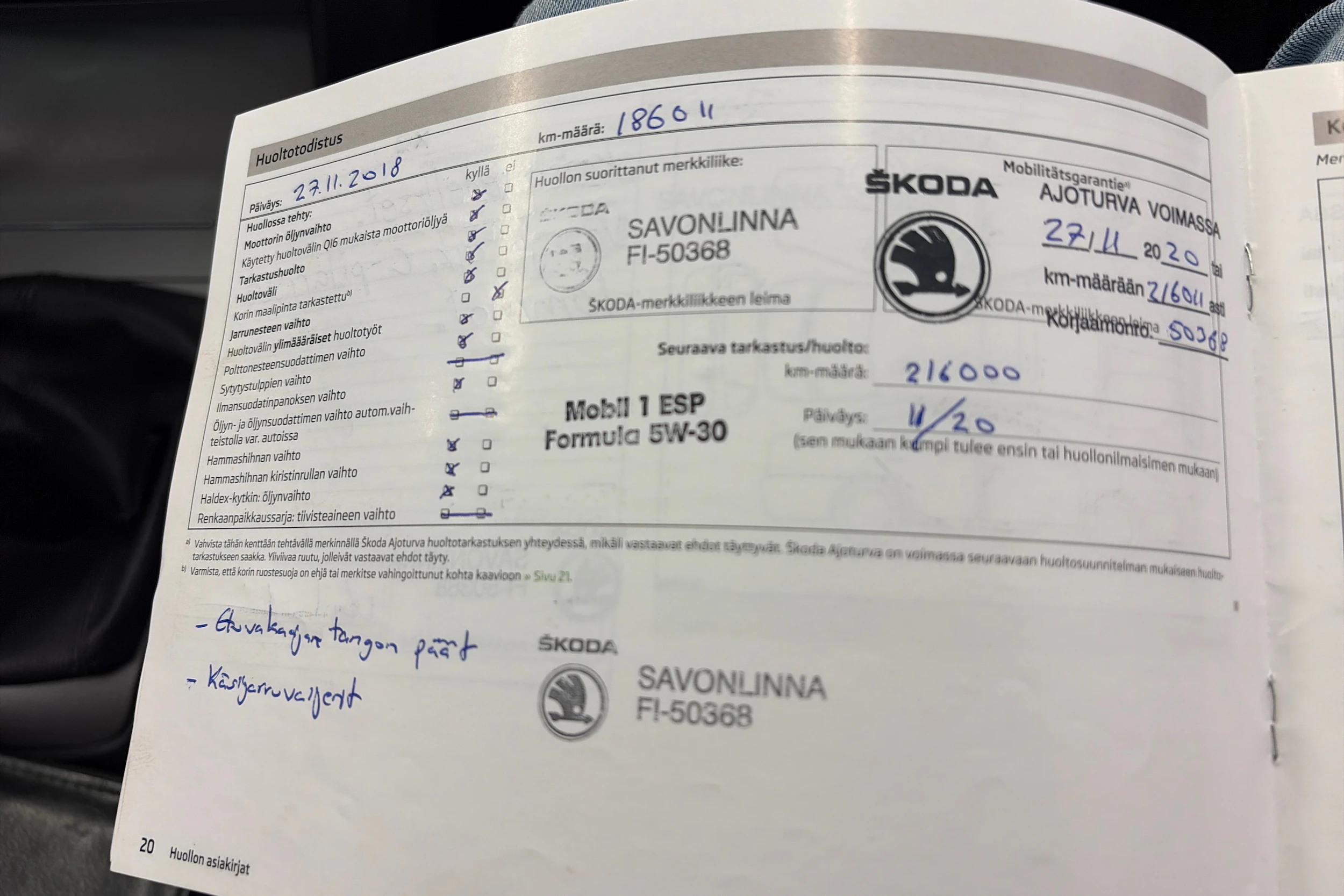 harmaa Skoda Octavia 2012 kuva 30.