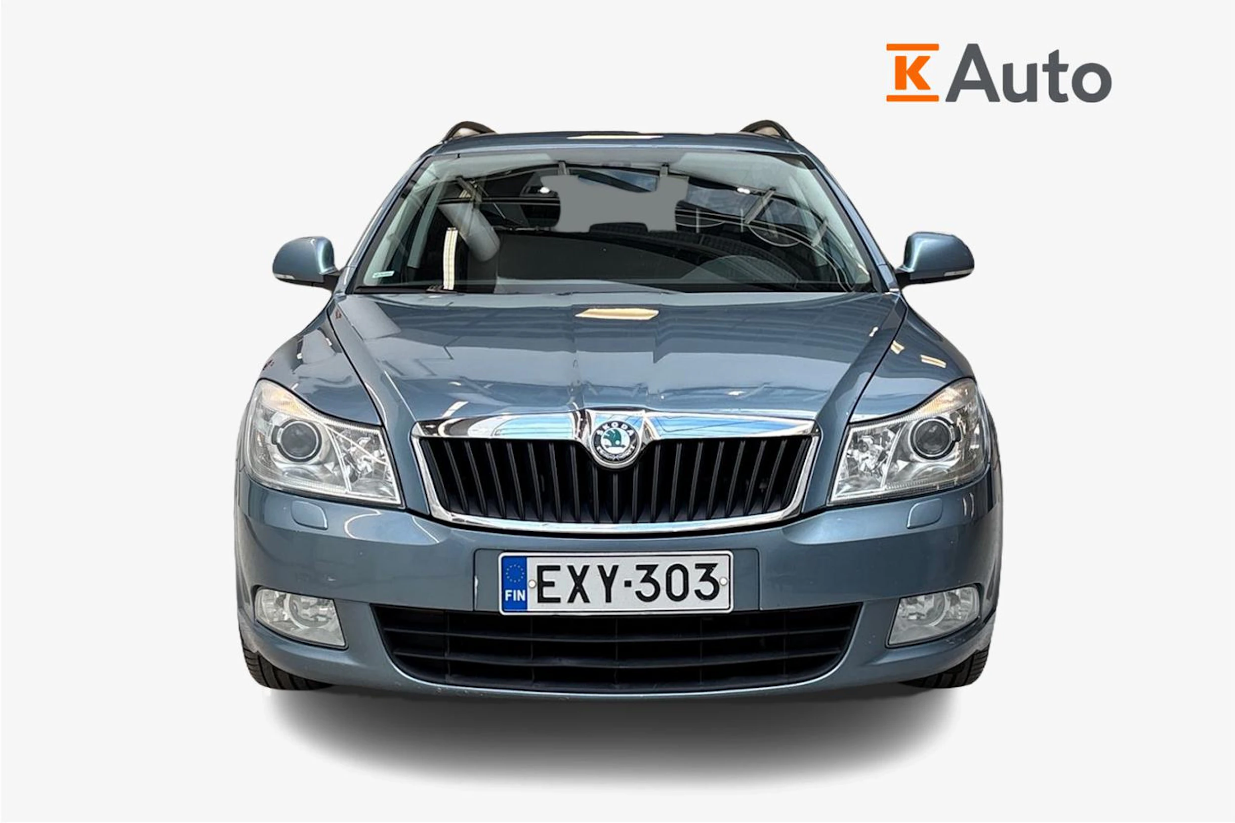 harmaa Skoda Octavia 2012 kuva 5.
