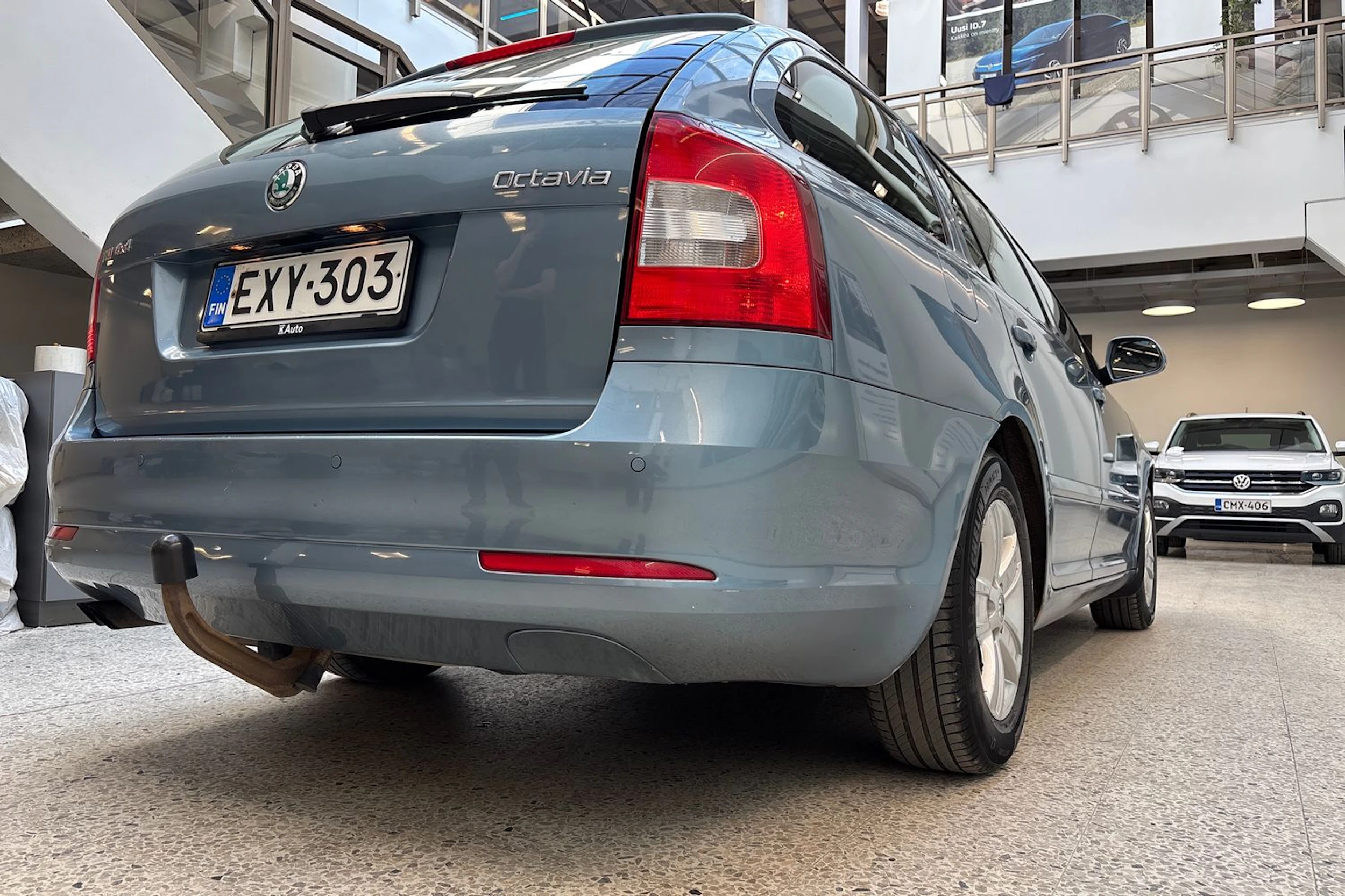 harmaa Skoda Octavia 2012 kuva 16.