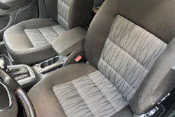 harmaa Skoda Octavia 2012 kuva 30.