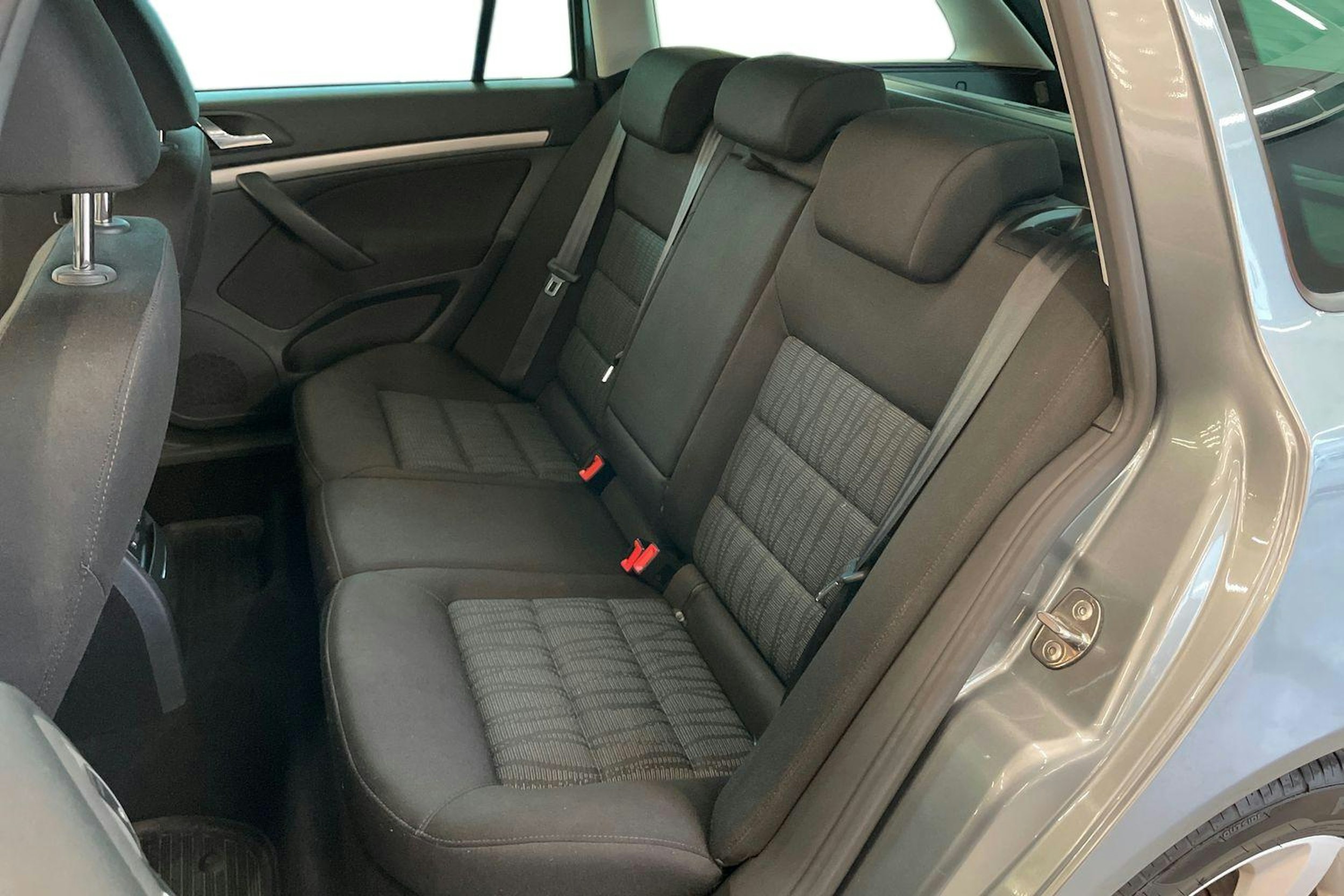 hopea Skoda Octavia 2012 kuva 10.