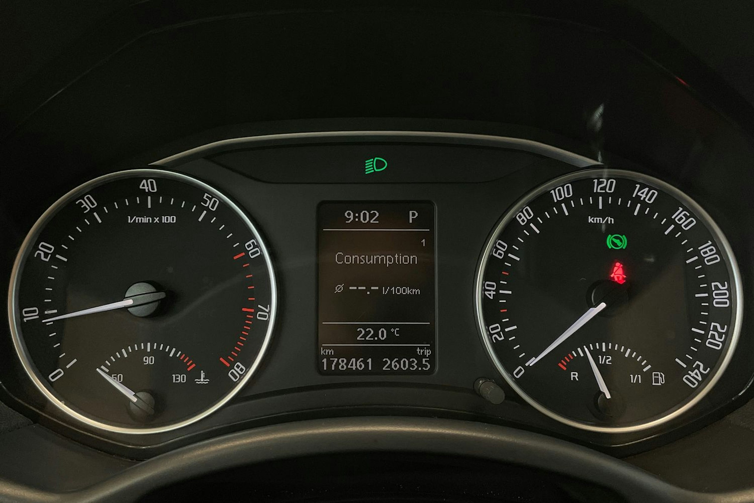 hopea Skoda Octavia 2012 kuva 16.