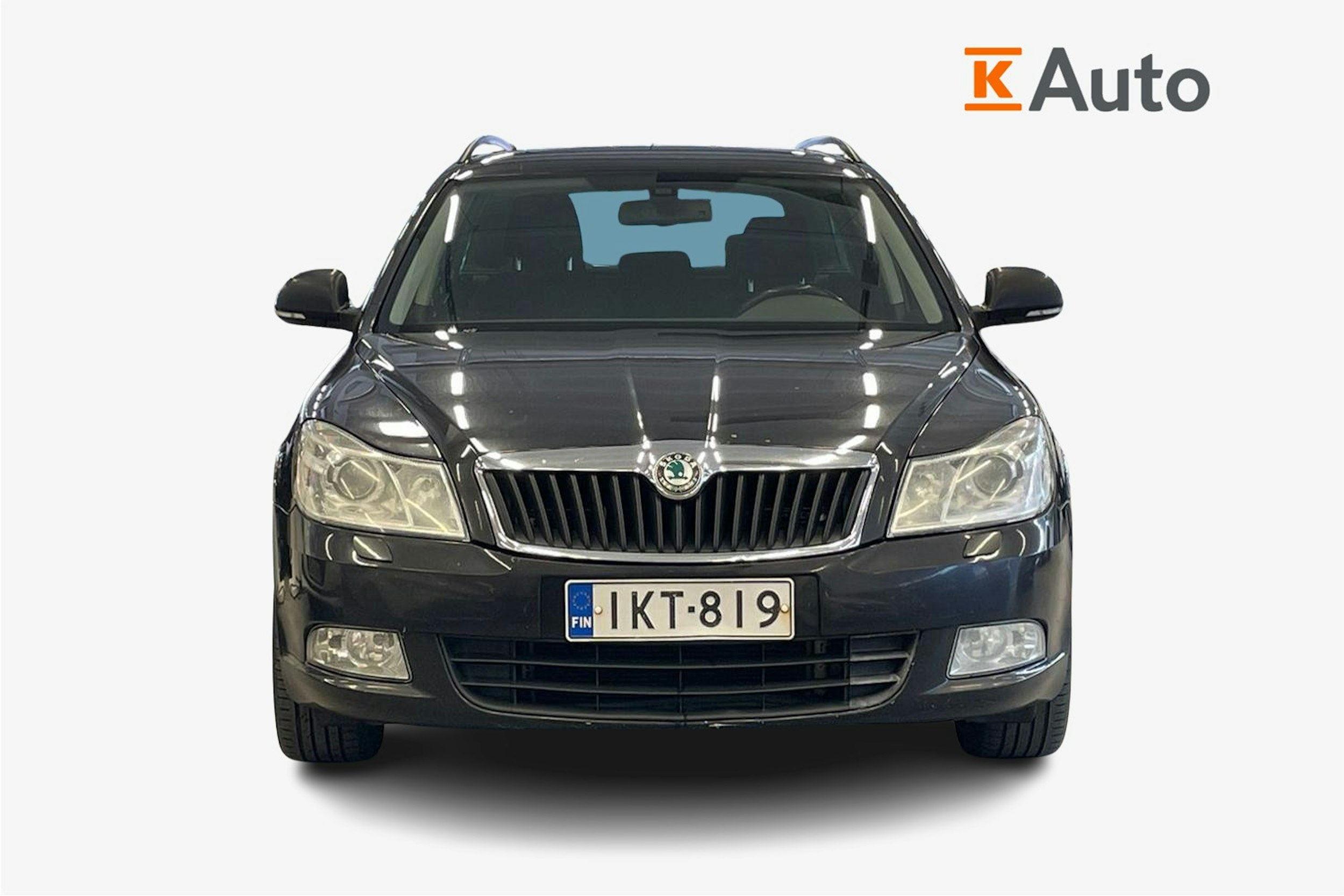 musta Skoda Octavia 2012 kuva 4.