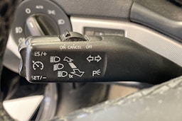 musta Skoda Octavia 2012 kuva 13.
