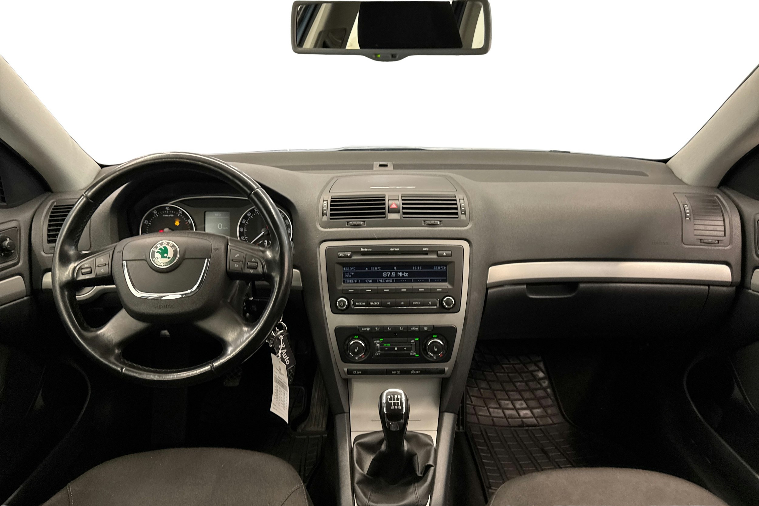 Harmaa Skoda OCTAVIA 2012 kuva 9.