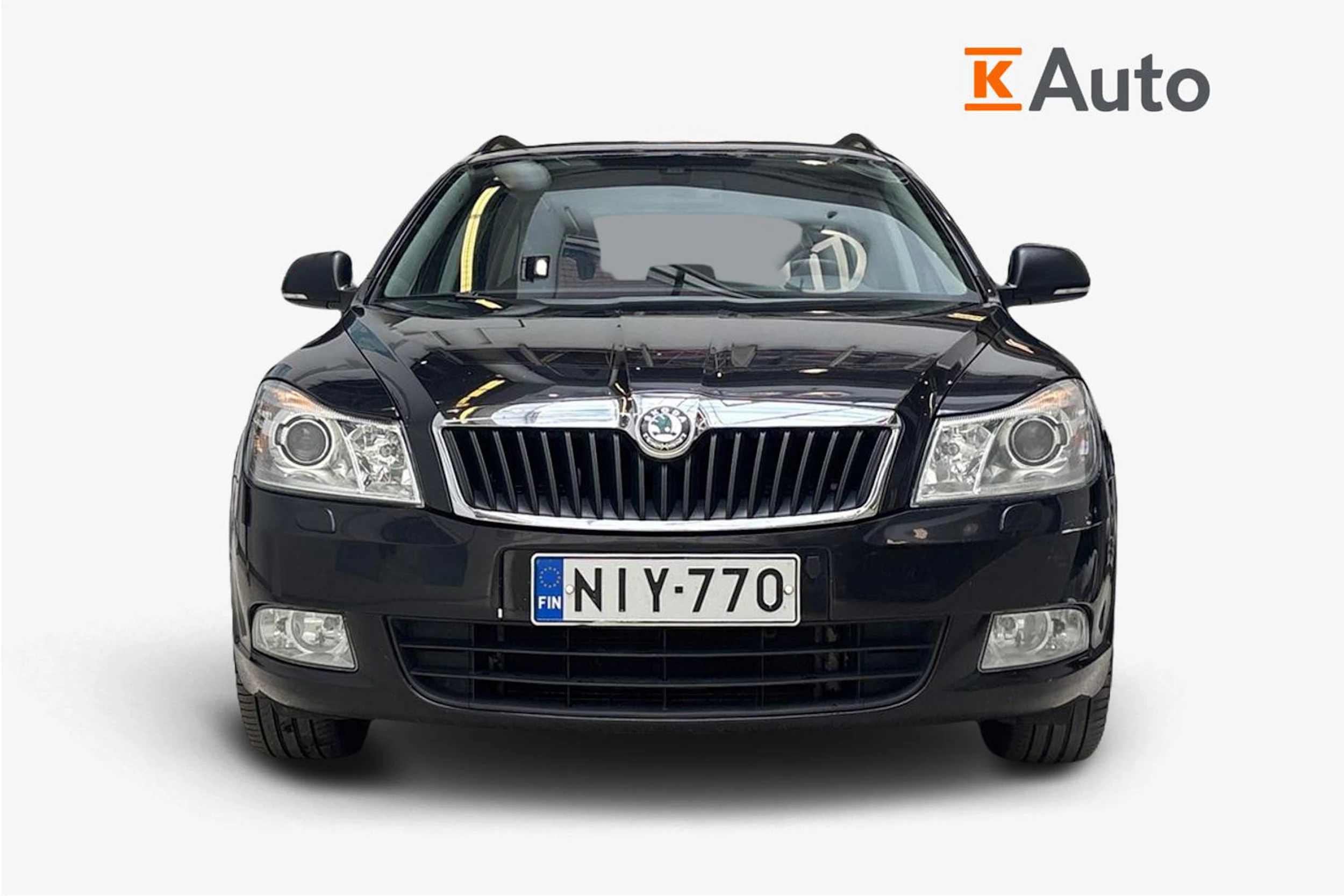 Musta Skoda OCTAVIA 2012 kuva 4.