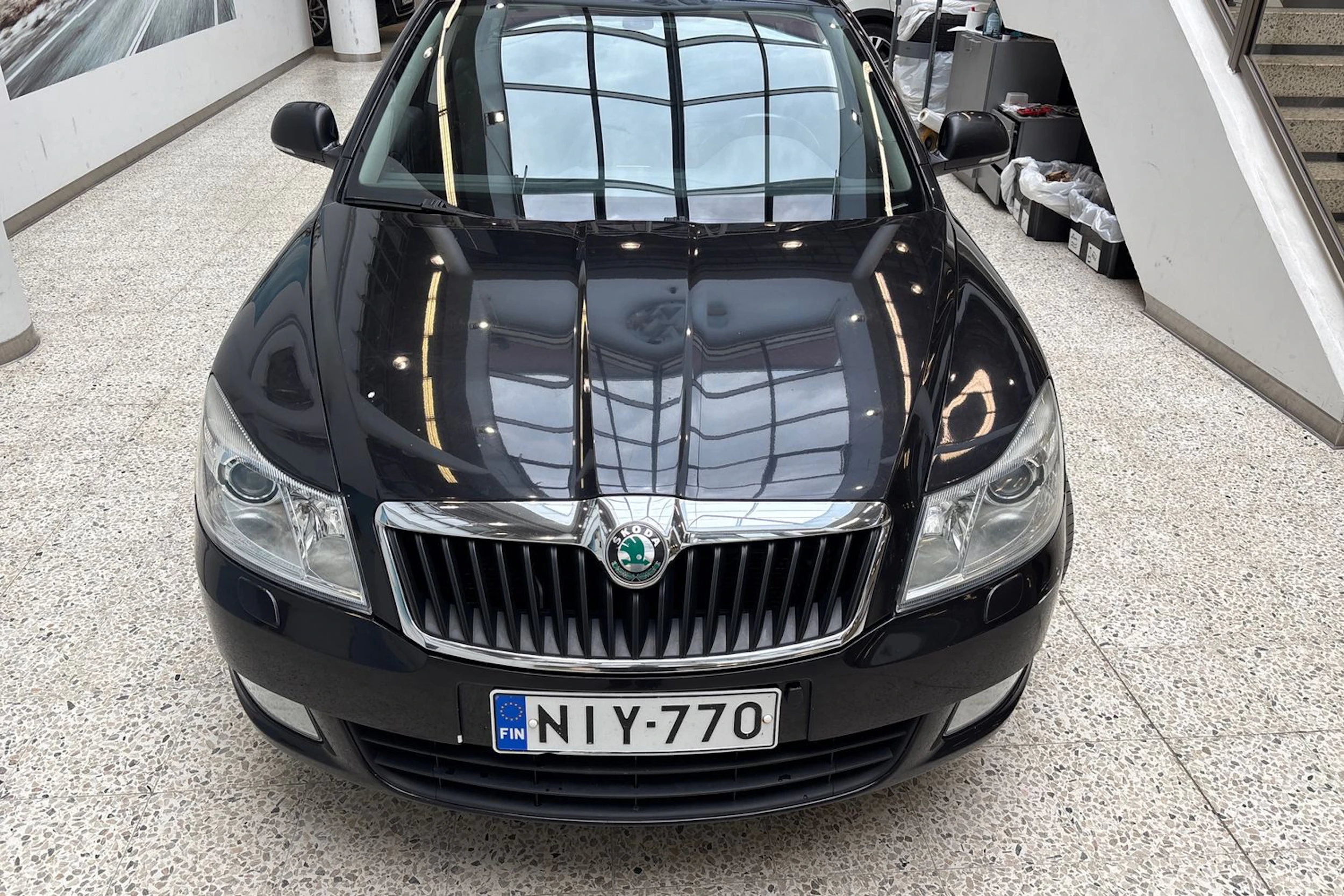 Musta Skoda OCTAVIA 2012 kuva 23.