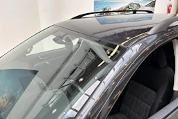 Musta Skoda OCTAVIA 2012 kuva 26.