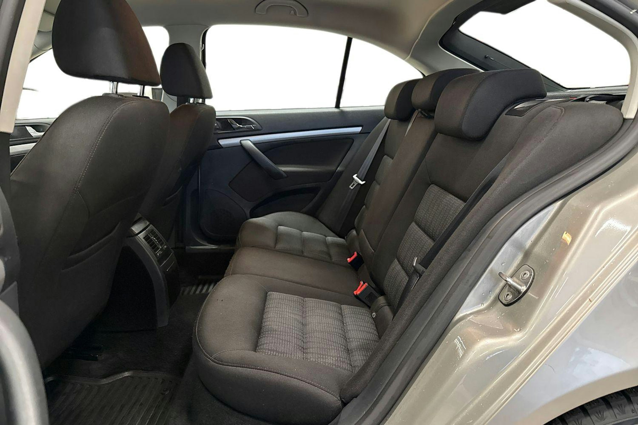 ruskea (beige) Skoda Octavia 2013 kuva 10.