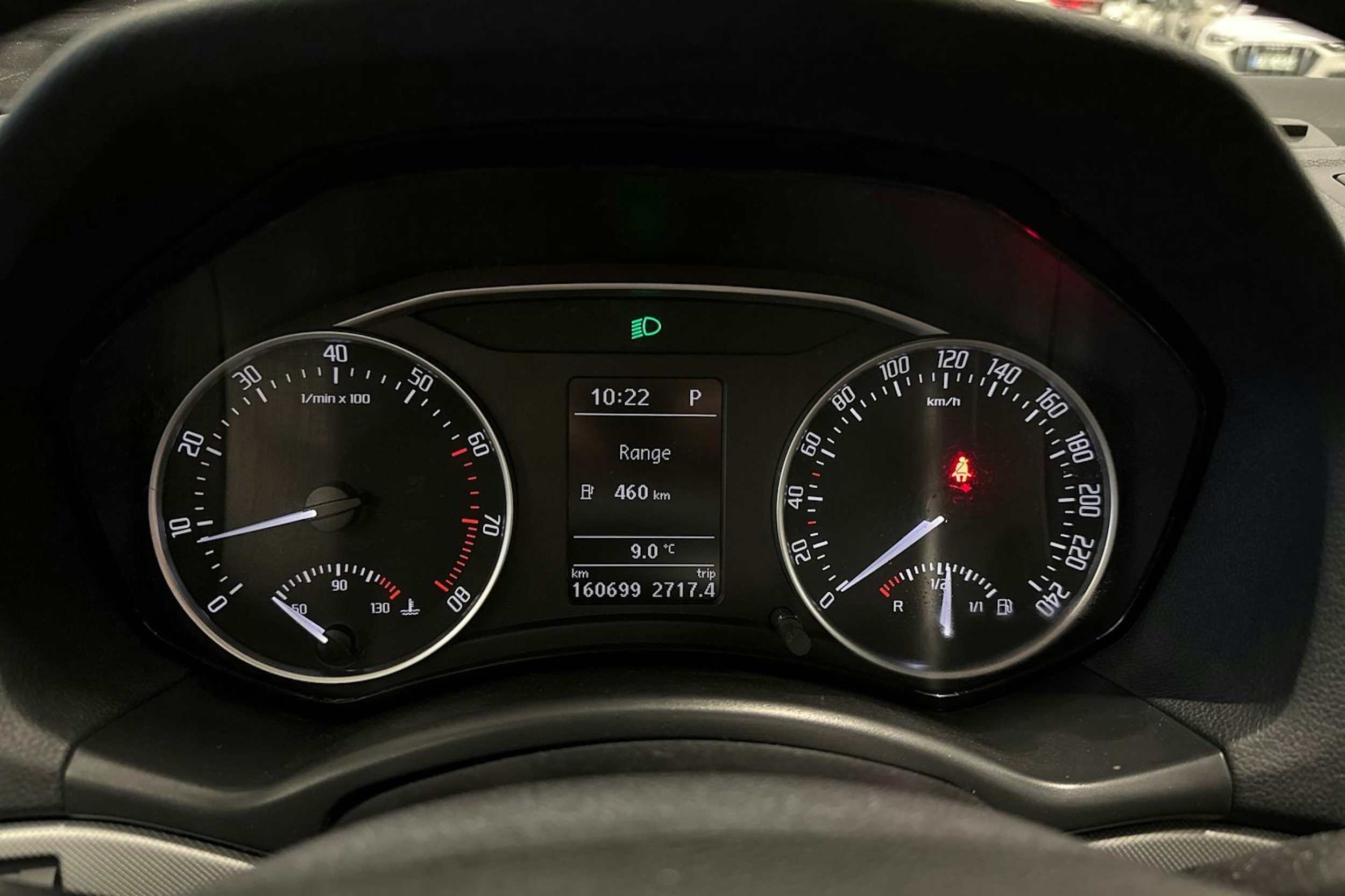 ruskea (beige) Skoda Octavia 2013 kuva 16.