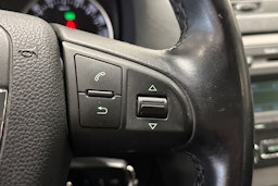 ruskea (beige) Skoda Octavia 2013 kuva 19.