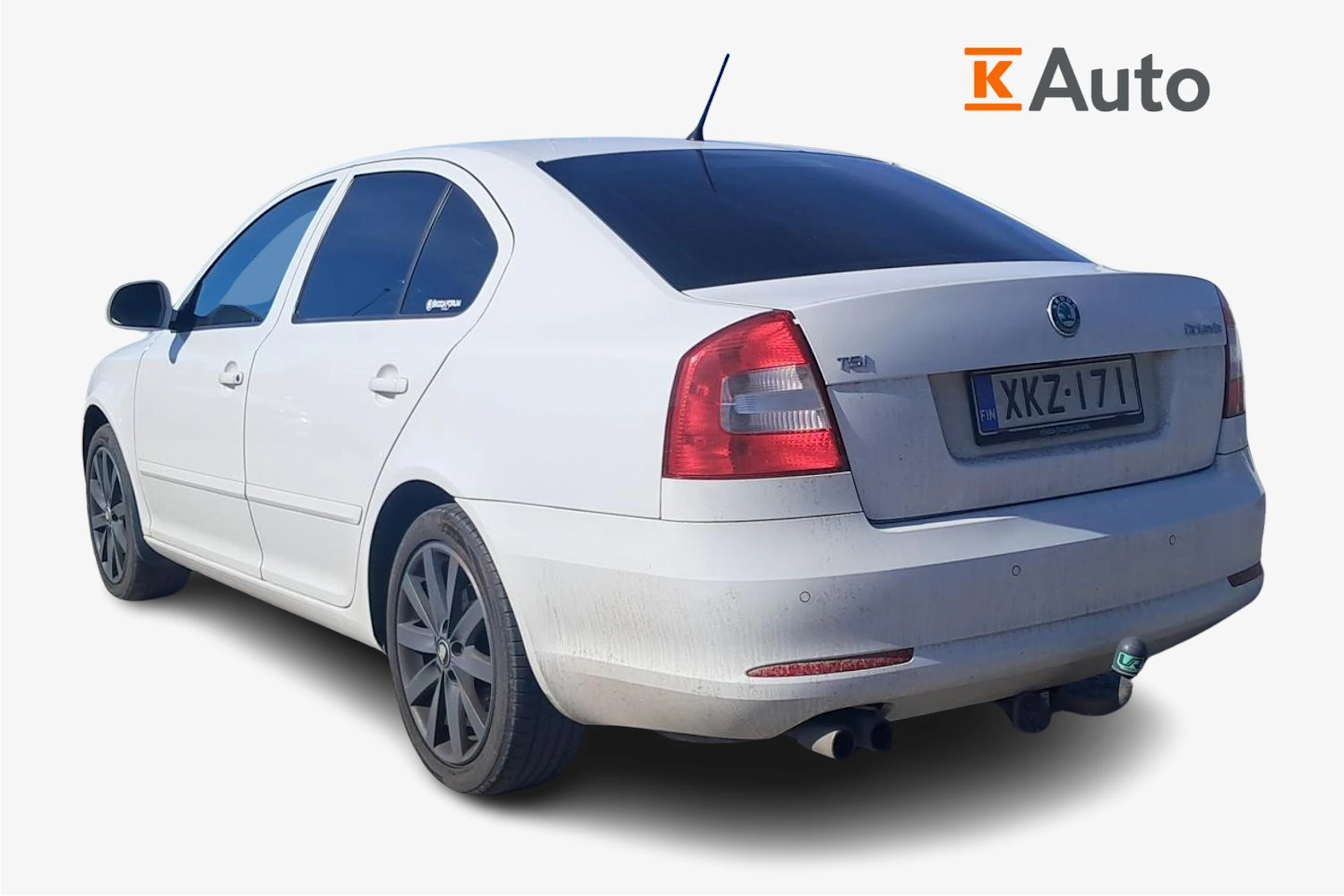 valkoinen Skoda Octavia 2012 kuva 2.